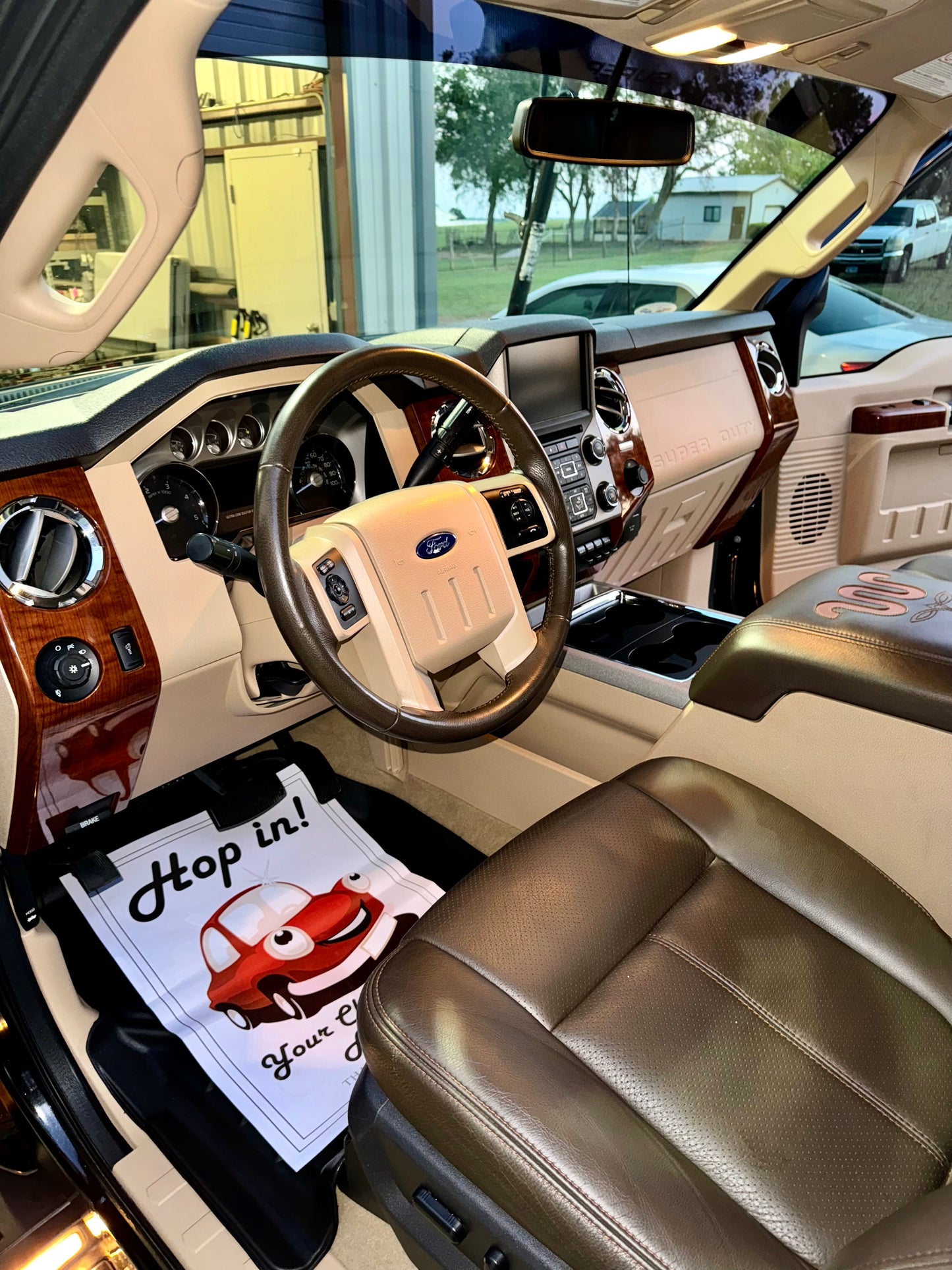 FULL INTERIOR DETAIL (TRUCK/SUV)